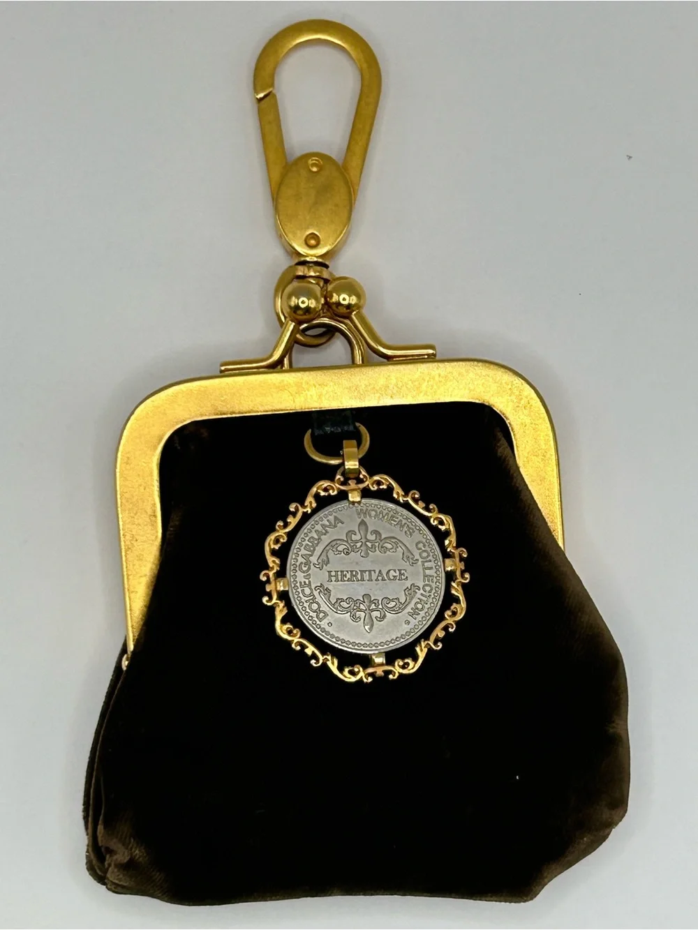 Dolce and Gabbana RARE kiss lock coin pouch bag charm keychain gorgeous - Picture 1 of 7